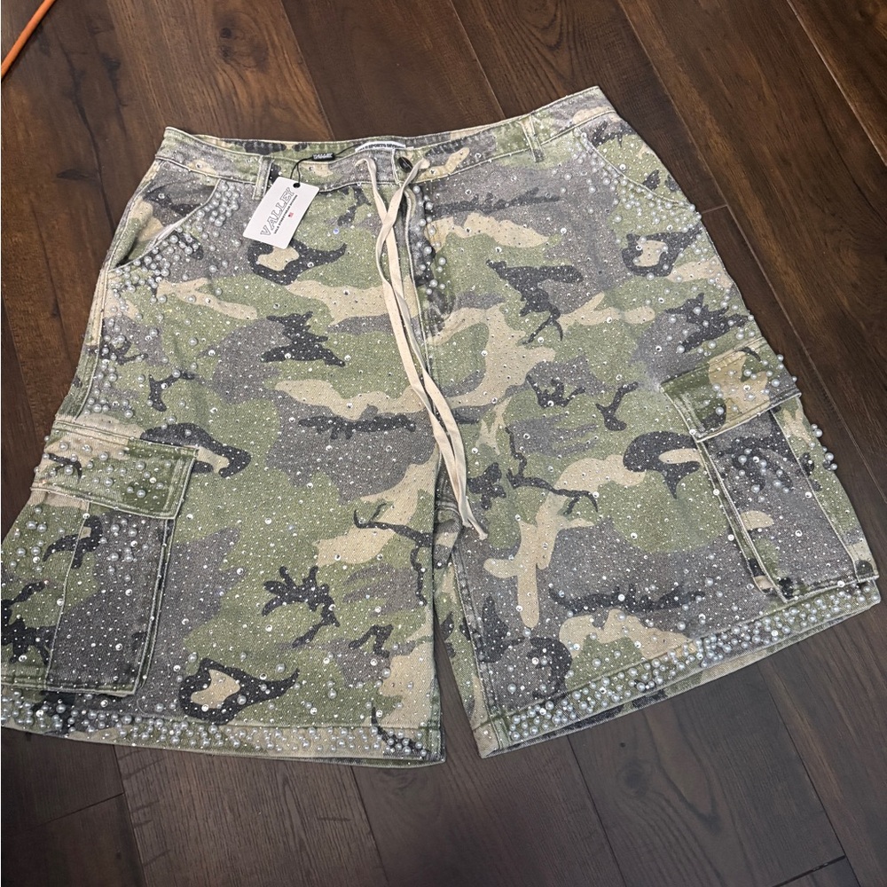 Camouflage Cargo Shorts with Pockets